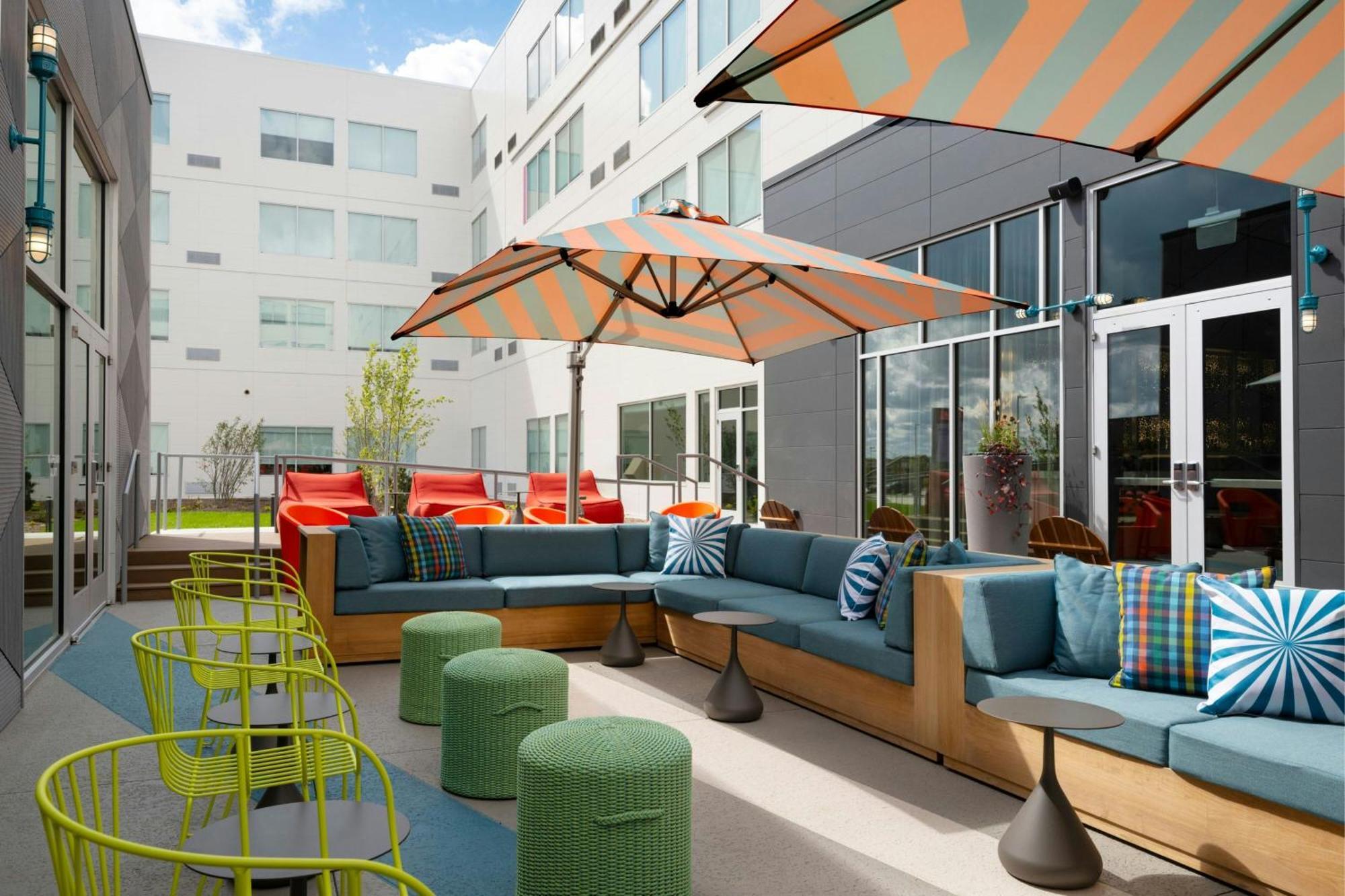 Aloft Waukee Exterior foto