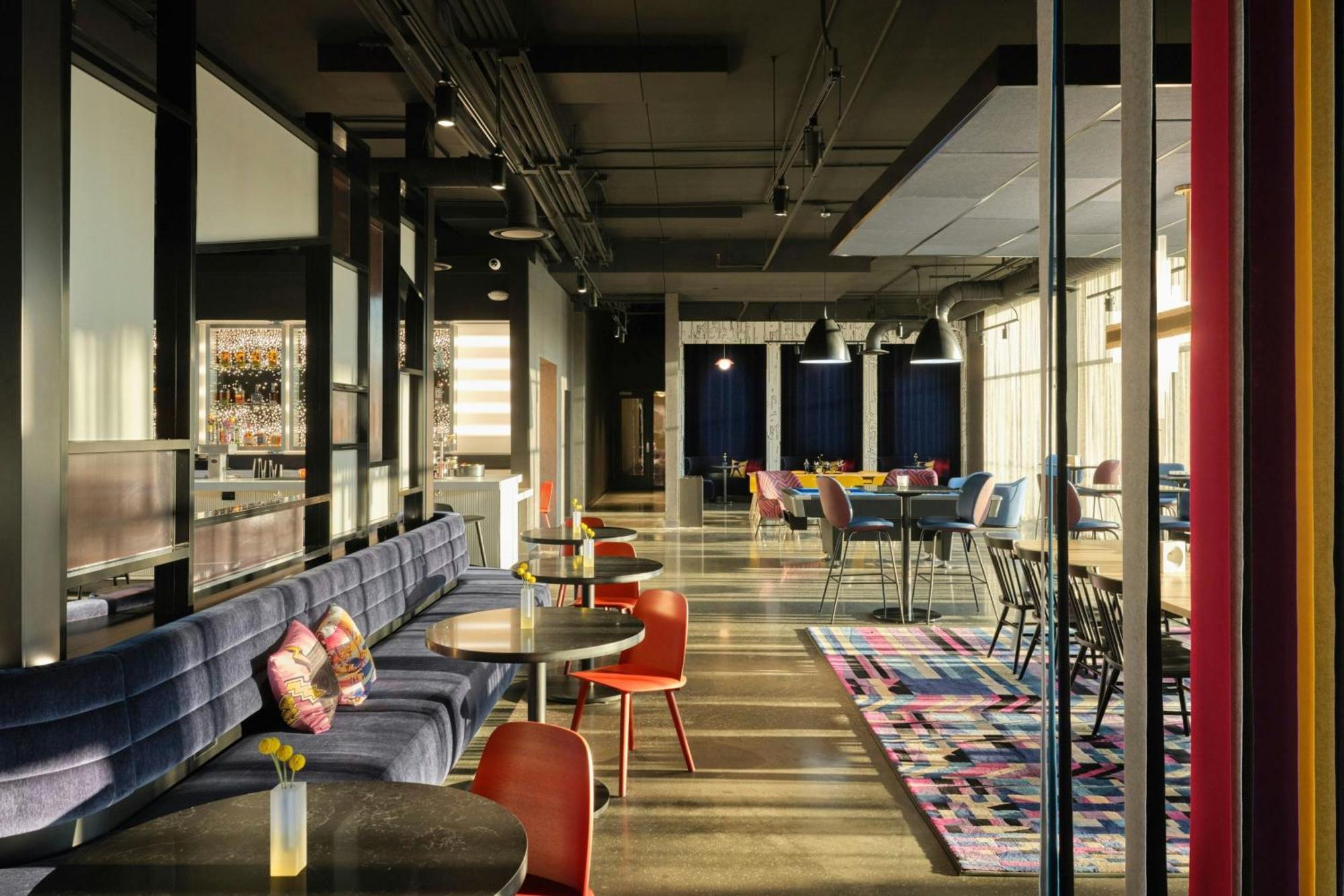Aloft Waukee Exterior foto